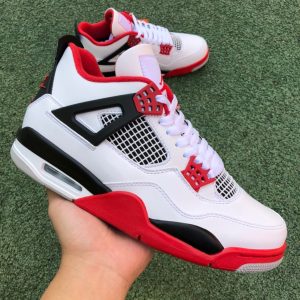 Jordan 4